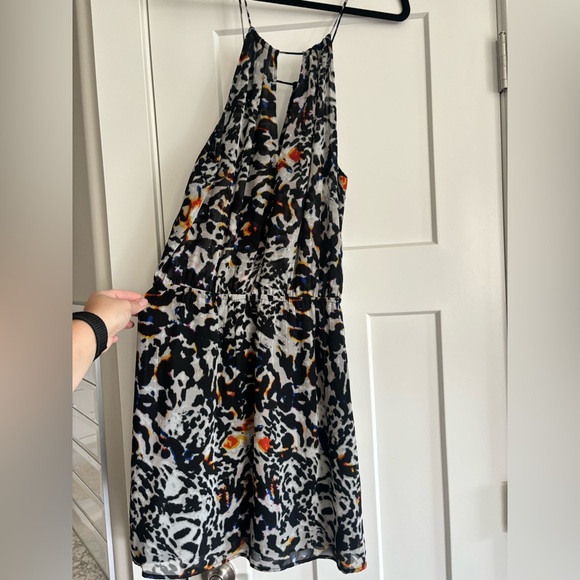 Dex Printed Dress - Picture 2 of 9